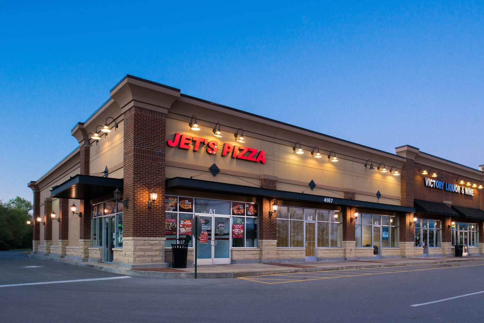 the market at victory village