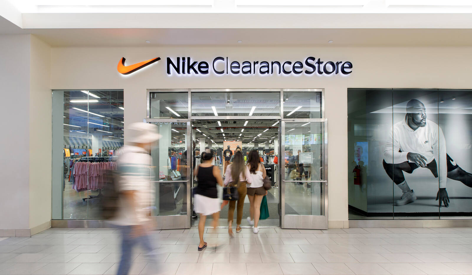 the shops at skyview