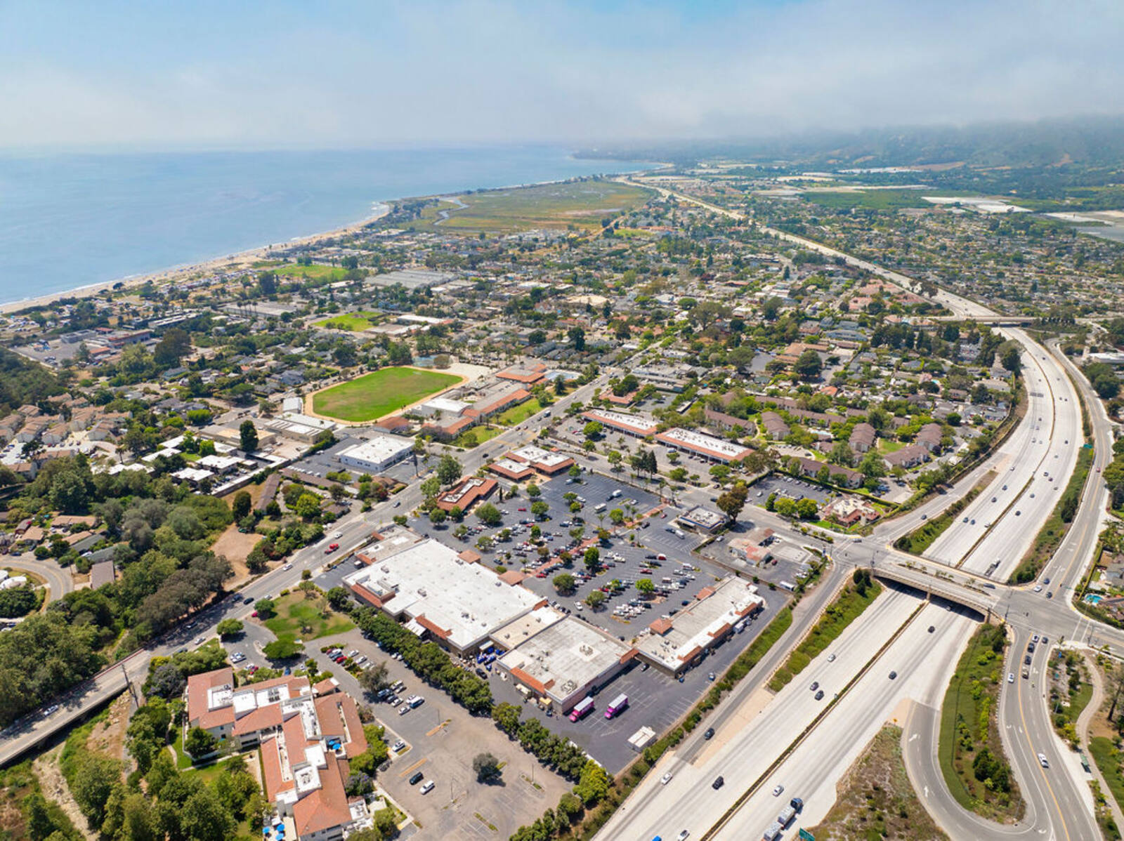 casitas plaza shopping center