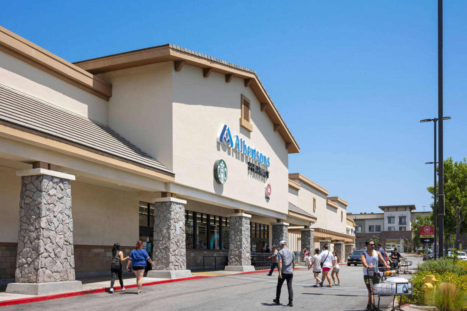 glendora shopping center