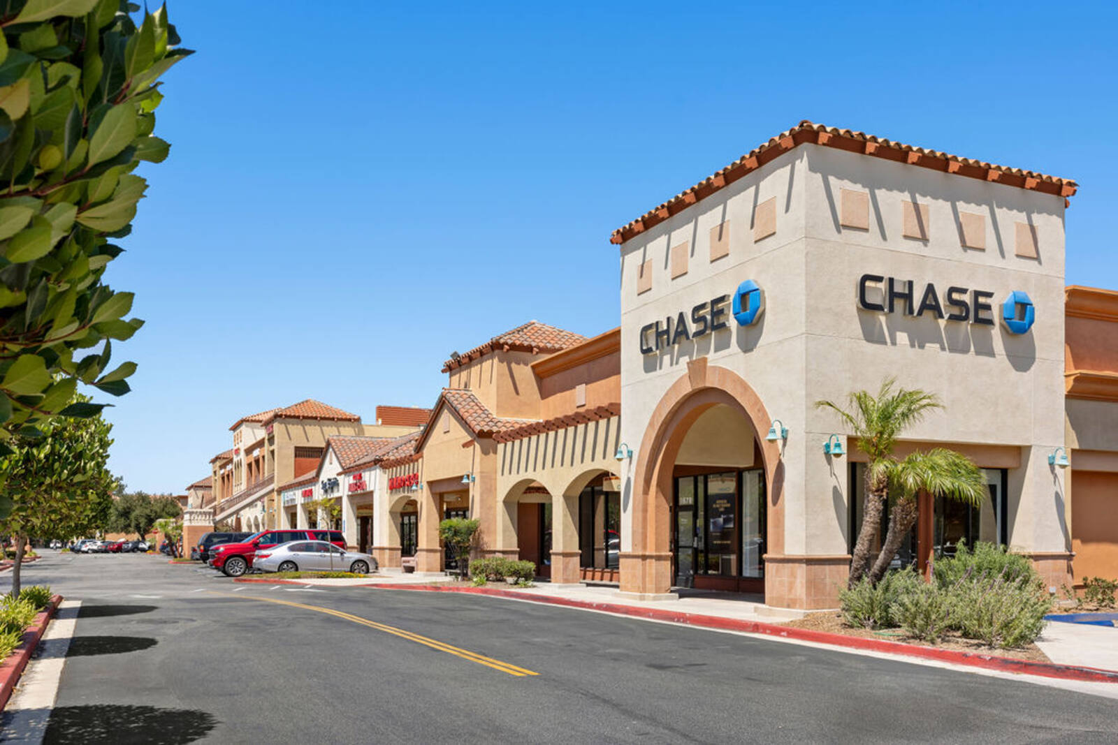 park oaks shopping center