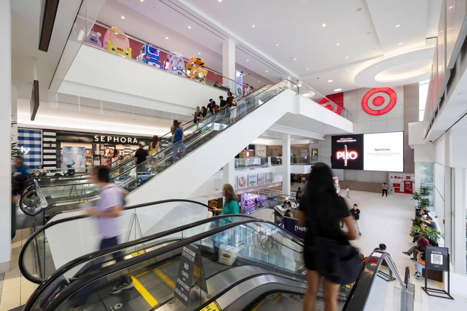 the shops at skyview