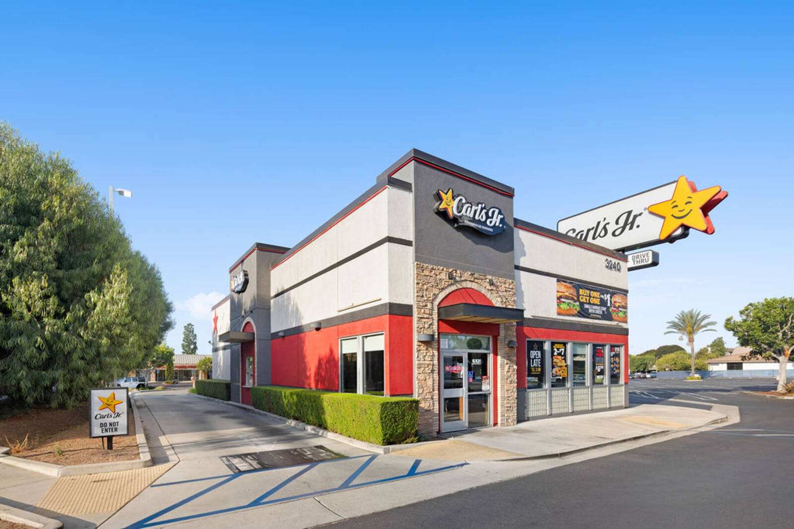 fullerton crossroads