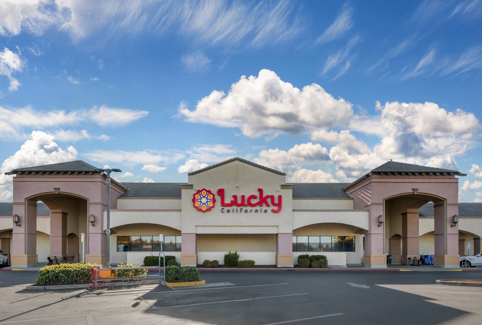 granada shopping center