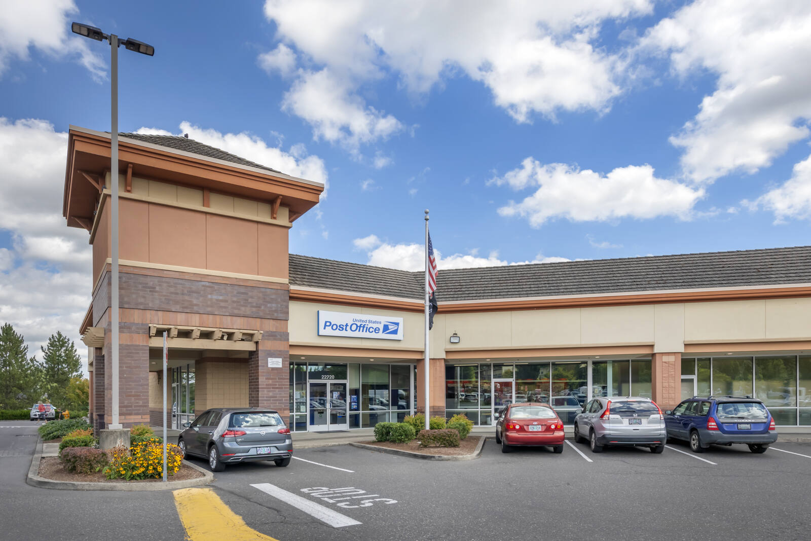 cascade summit town square