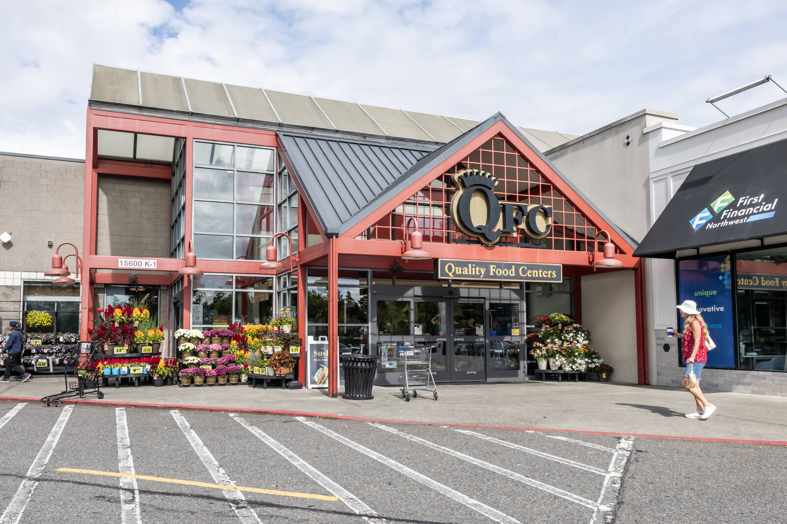 crossroads shopping center