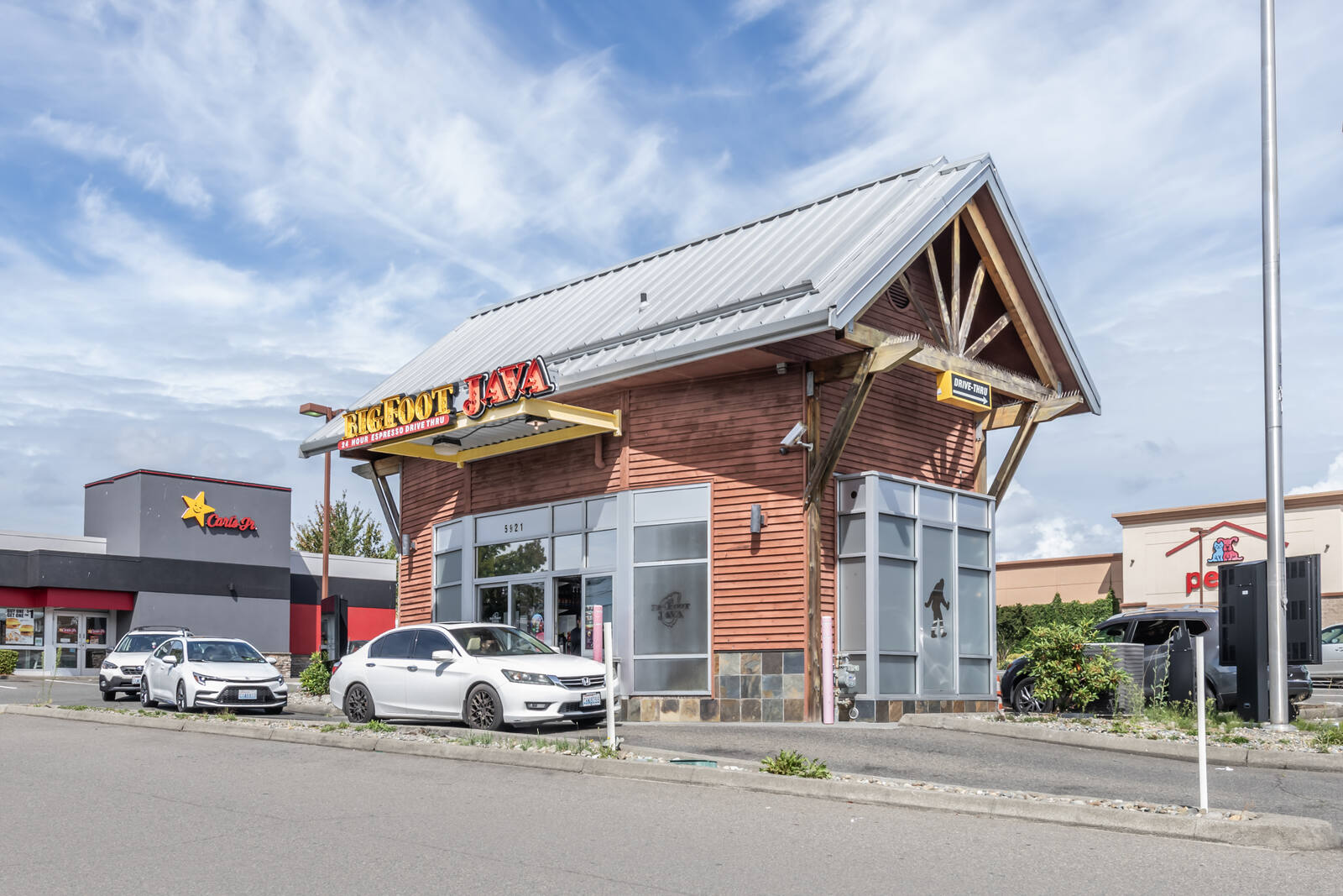 highland hill shopping center