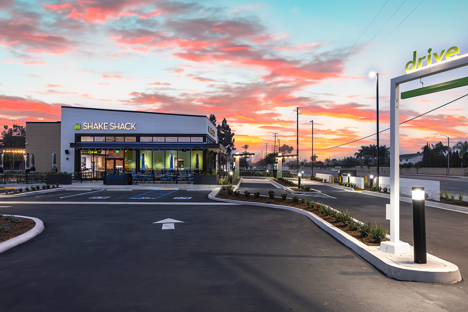 Shake Shack Opens Its First Orange County Drive-Thru Location at Brookhurst & Adams