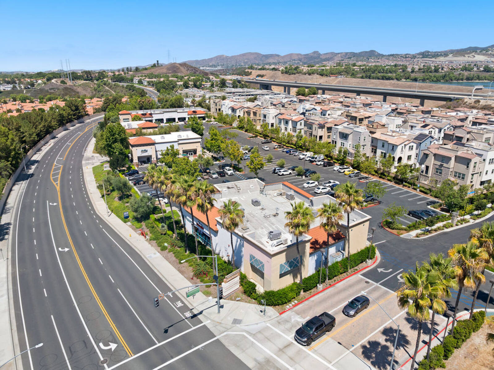 marketplace at mission foothills